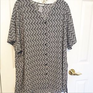 Women’s Top 2X Plus Size Blouse Tunic  B1-1575